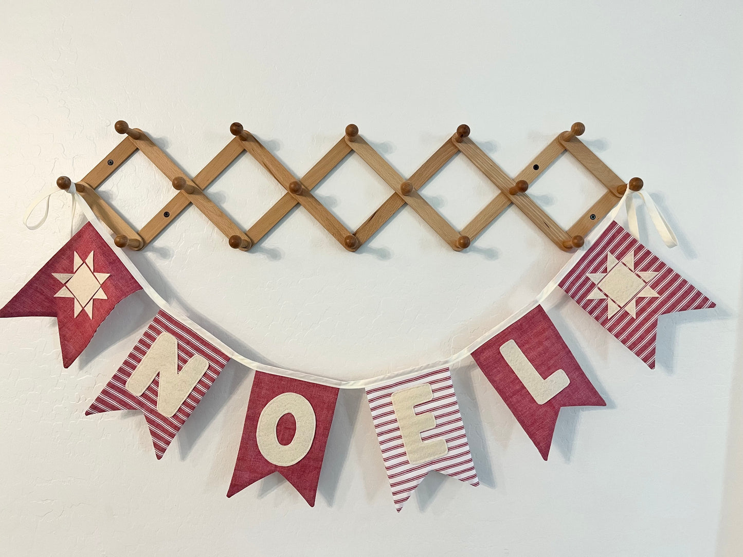 Noel Christmas Banner Sewing Template | Free Download